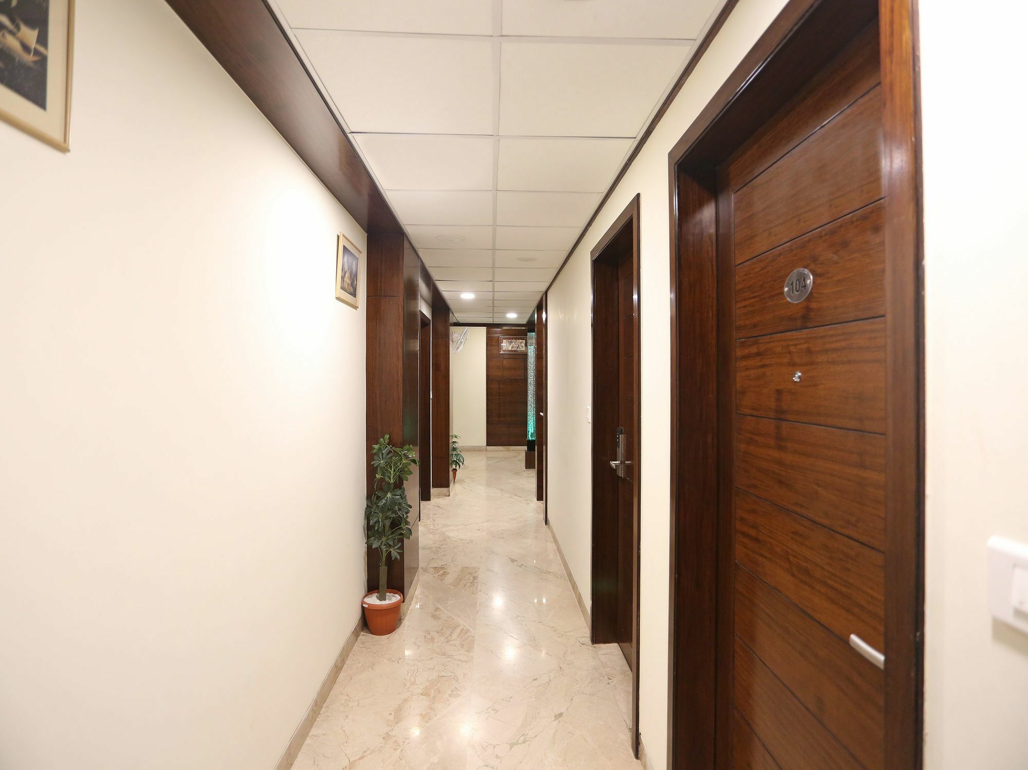 Oyo 9753 Hotel Cheelgadi Джайпур Екстериор снимка